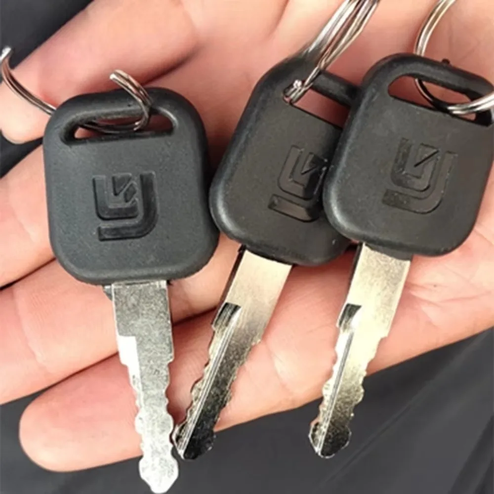 Heavy Equipment Keychain - 2 Chaves Novas 34B0557 com Abridor
